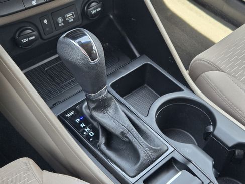 Used 2019 Hyundai Tucson Sport w/ Cargo Package FWD image 18