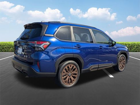 Used 2025 Subaru Forester Sport image 4