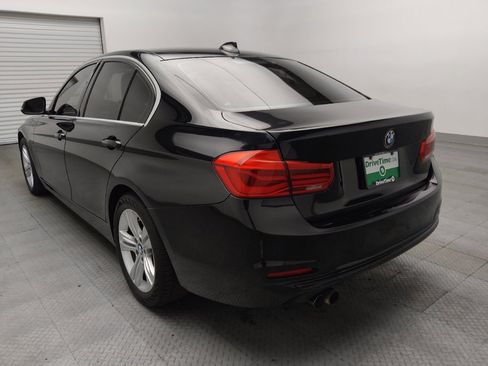 Used 2017 BMW 330i Sedan RWD image 5
