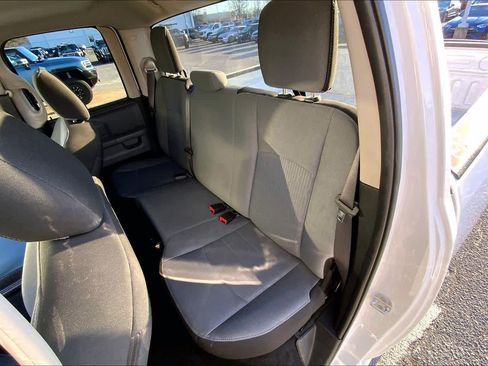 Used 2024 RAM 1500 Classic SLT image 20