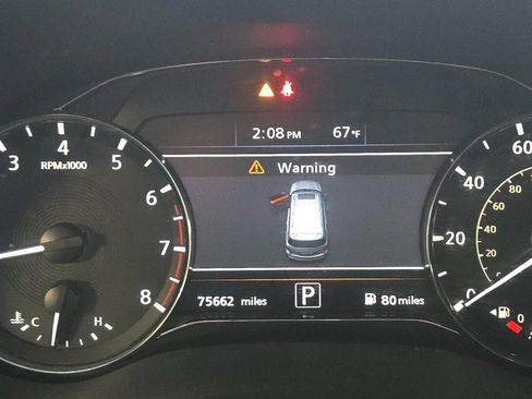 Used 2023 INFINITI QX80 Luxe w/ Cargo Package image 10