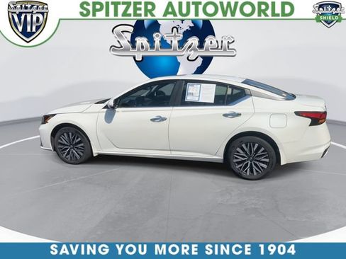 Used 2023 Nissan Altima 2.5 SV w/ SV Premium Package AWD/4WD image 7