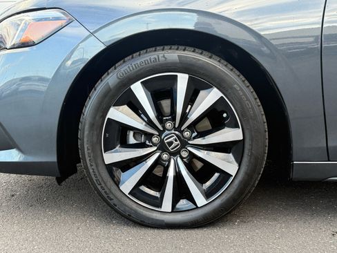 Used 2023 Honda Civic EX-L image 11