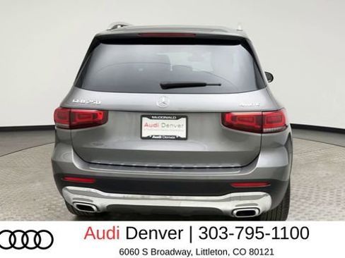 Used 2023 Mercedes-Benz GLB 250 4MATIC image 3