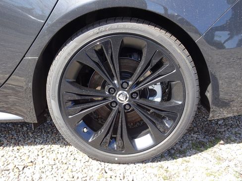 New 2024 Jaguar XF R-Dynamic SE image 10