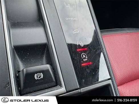 Used 2023 Porsche Macan S image 39