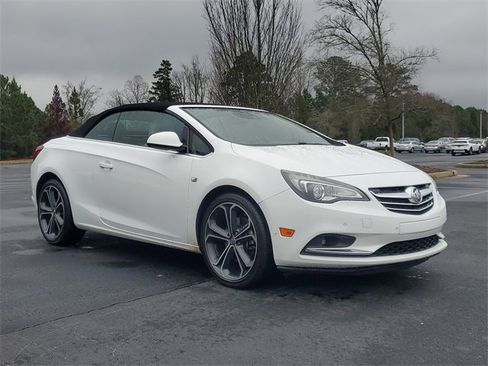Used 2017 Buick Cascada Premium image 3