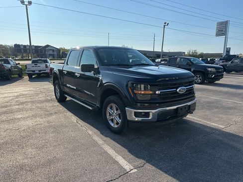 Used 2025 Ford F150 XLT w/ Equipment Group 301A Standard image 2