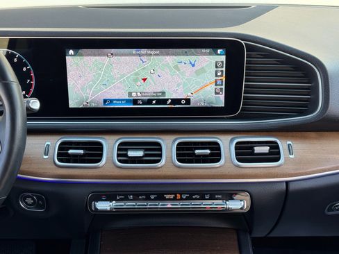 Used 2021 Mercedes-Benz GLE 350 4MATIC w/ Premium Package image 27