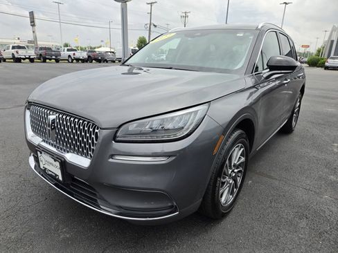 Used 2022 Lincoln Corsair AWD w/ Equipment Group 101A image 4