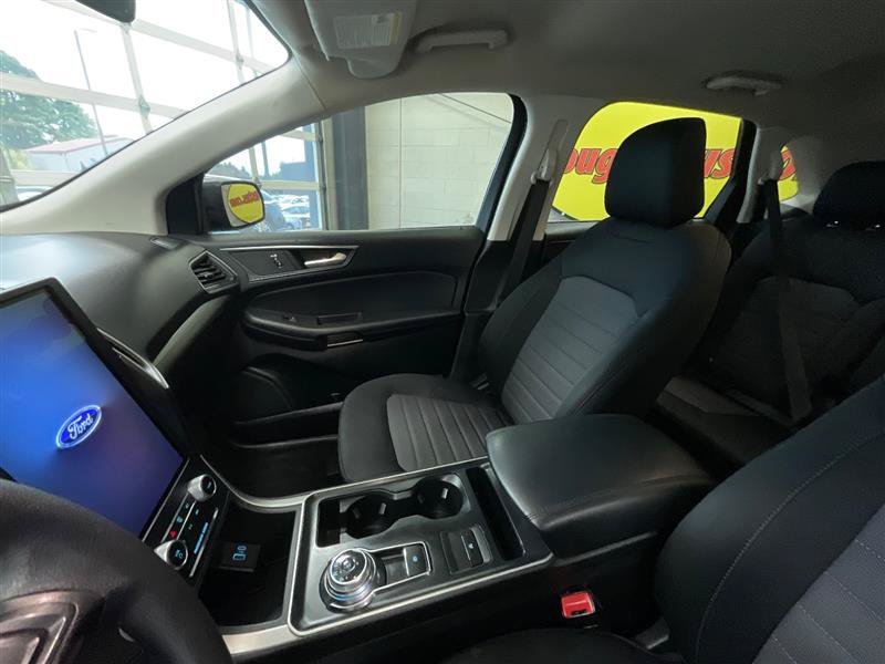 Used 2022 Ford Edge SE AWD/4WD image 12