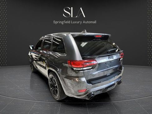 Used 2019 Jeep Grand Cherokee SRT AWD/4WD image 4