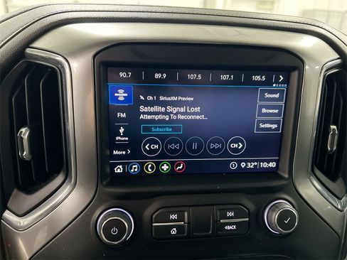 Used 2020 Chevrolet Silverado 1500 LT Trail Boss image 14