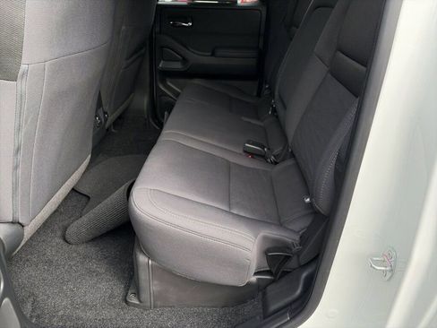 Certified 2024 Nissan Frontier SV w/ SV Convenience Package image 26