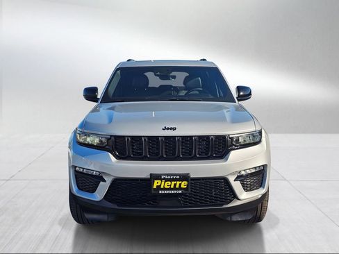 New 2025 Jeep Grand Cherokee Limited w/ Black Appearance Package image 6