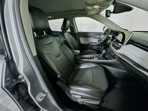 Used 2022 Jeep Compass Latitude w/ Sun and Sound Group image 29