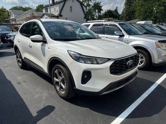 Used 2026 Ford Escape ST-Line Select w/ Tech Pack #2 AWD/4WD video 1