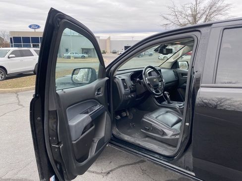 Used 2022 Chevrolet Colorado Z71 image 10