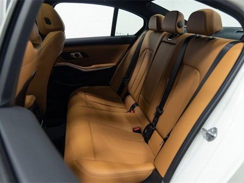 New 2026 BMW 330i xDrive Sedan w/ Premium Package image 25