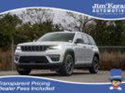 Used 2024 Jeep Grand Cherokee Limited AWD/4WD image 1