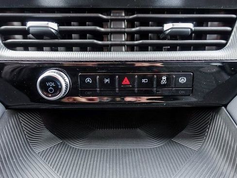 New 2026 Ford Explorer ST-Line w/ ST-Line Street Pack image 6