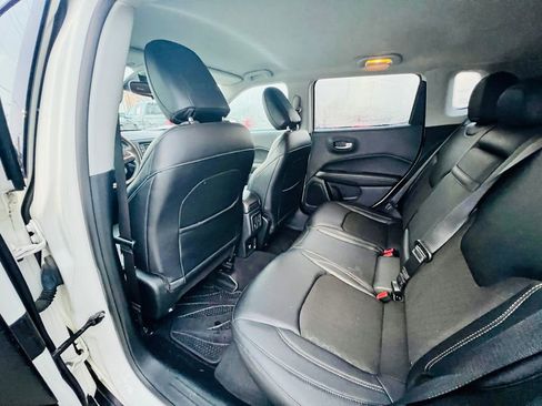 Used 2017 Jeep Compass Latitude w/ Cold Weather Group image 26