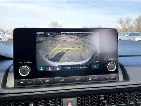 Used 2025 Honda CR-V EX image 14