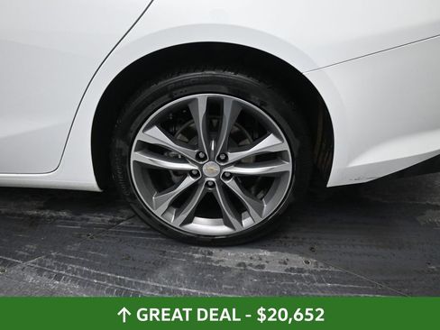 Used 2024 Chevrolet Malibu LT image 16