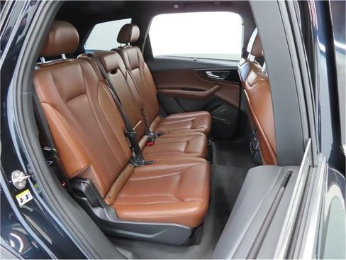Used 2018 Audi Q7 3.0T Premium Plus w/ Premium Plus Package image 28