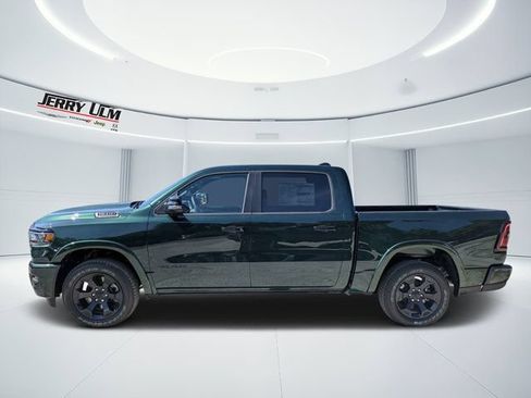 New 2026 RAM 1500 Big Horn AWD/4WD image 6