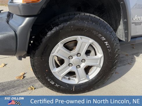 Used 2021 Jeep Wrangler Unlimited Sport w/ Sun And Sound Package image 9