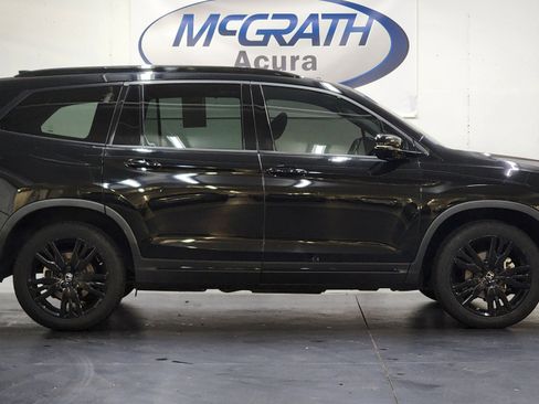 Used 2021 Honda Pilot Black Edition image 2