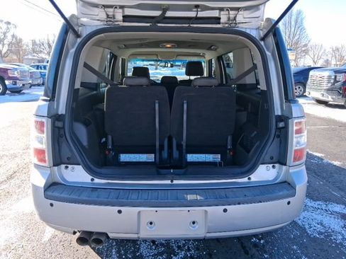 Used 2009 Ford Flex SE image 5