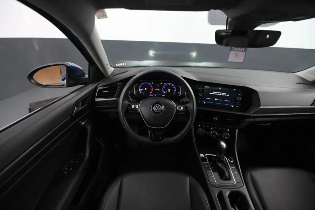 Used 2019 Volkswagen Jetta SEL FWD image 31