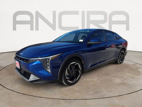 Certified 2025 Kia K4 EX image 4