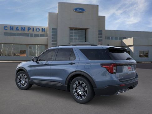 New 2026 Ford Explorer Active w/ Active Comfort Package image 4