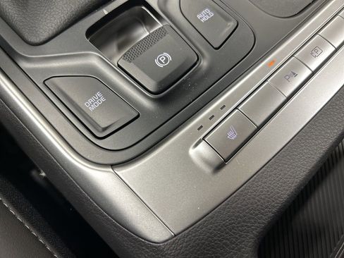 New 2026 Kia Carnival image 23