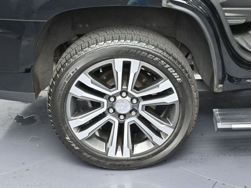 Used 2020 GMC Yukon Denali w/ Denali Premium Package image 42