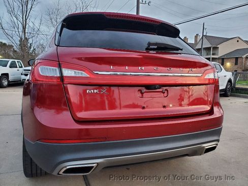 Used 2017 Lincoln MKX Reserve w/ Lincoln MKX Climate Package image 4