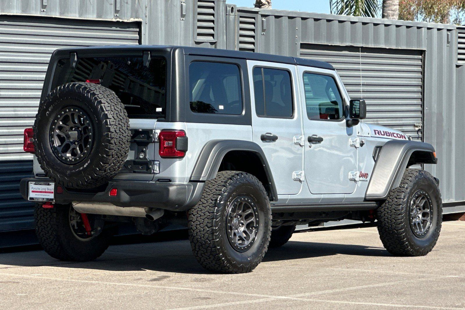 Used 2023 Jeep Wrangler Unlimited Rubicon w/ Xtreme 35 Tire Package AWD/4WD image 8