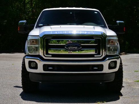 Used 2016 Ford F250 Lariat w/ Chrome Package AWD/4WD image 5