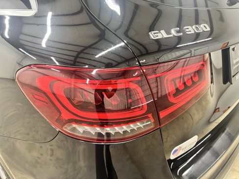 Certified 2022 Mercedes-Benz GLC 300 image 7