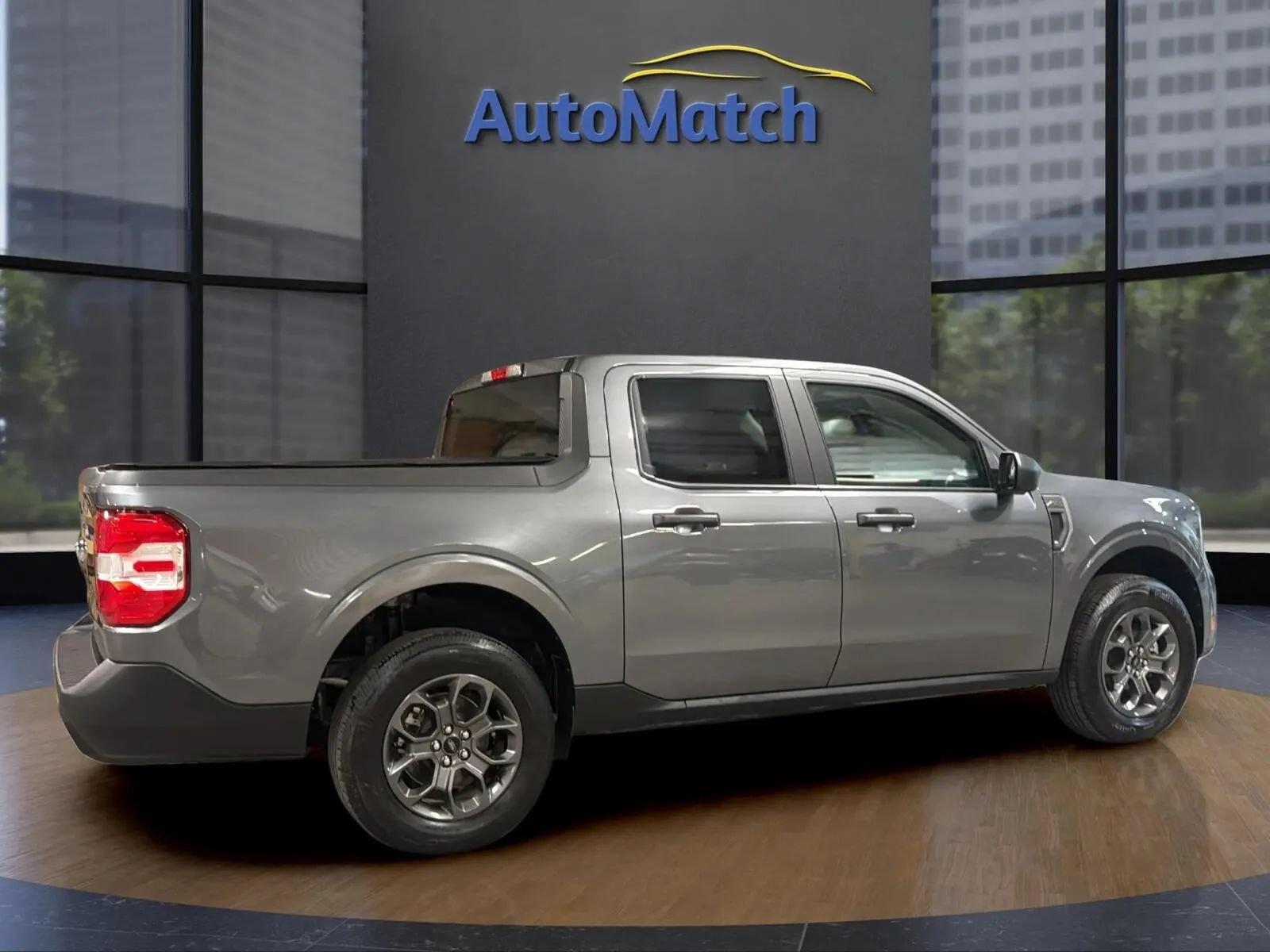 Used 2024 Ford Maverick XLT FWD image 12