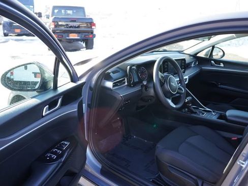 Used 2022 Kia K5 LXS image 14