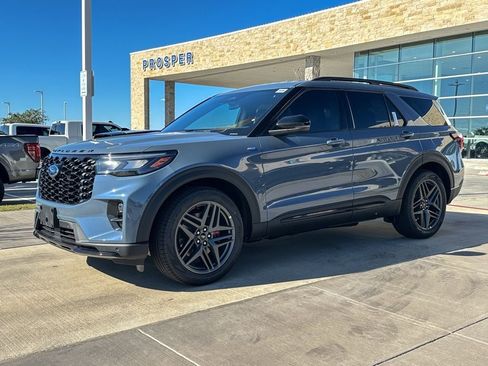 New 2026 Ford Explorer ST-Line w/ ST-Line Street Pack image 40