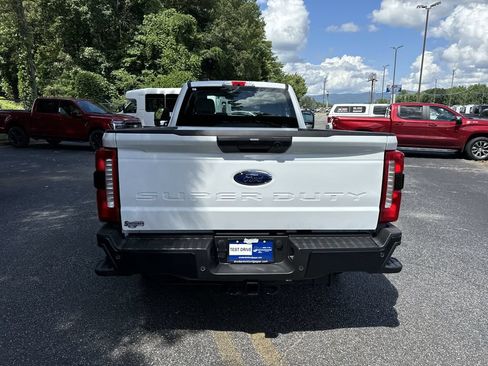 New 2025 Ford F350 XL w/ 360-Degree Camera Package RWD image 6