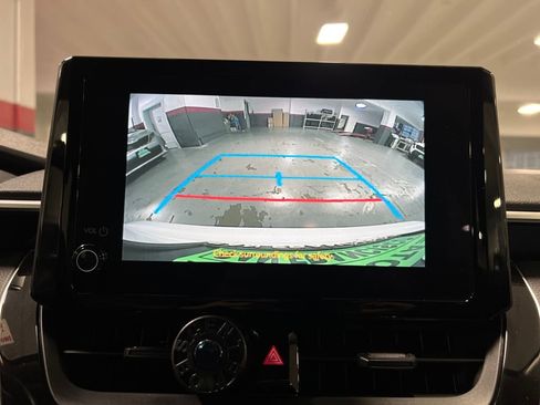 Certified 2023 Toyota Corolla LE image 27