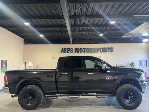 Used 2016 RAM 2500 Laramie w/ Convenience Group image 4