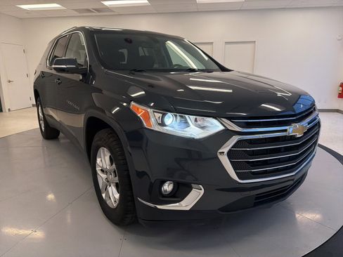 Used 2019 Chevrolet Traverse LT w/ LPO, Floor Liner Package image 1