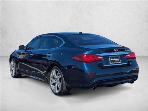 Used 2015 INFINITI Q70 L 3.7 w/ Deluxe Touring Package RWD image 8